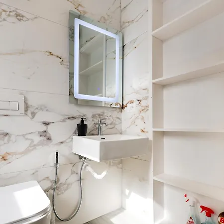 Noke ゲストハウス ベラト